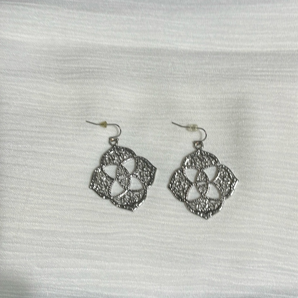 Kendra Scott Silver Filigree Earrings
